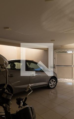 Casa à venda com 220m², 3 quartos e 3 vagasGaragem
