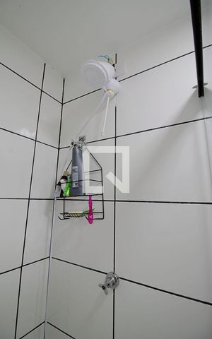 Apartamento à venda com 24m², 1 quarto e sem vaga Apartamento à venda com 24m², 1 quarto e sem vagaBanheiro da Suíte
