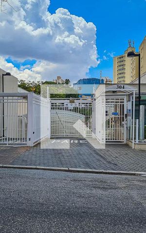 Apartamento à venda com 78m², 2 quartos e 1 vagaFachada