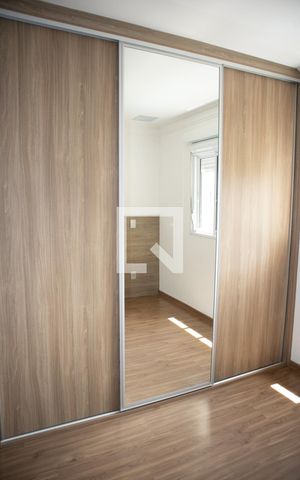 Apartamento à venda com 78m², 2 quartos e 1 vagaQuarto 2