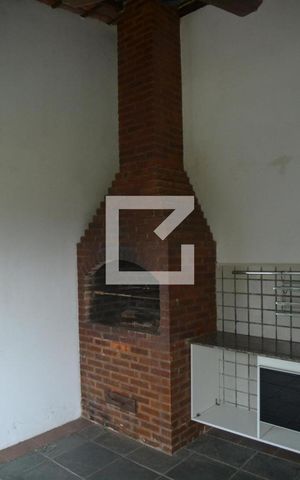 Casa de condomínio à venda com 350m², 5 quartos e 3 vagasChurrasqueira