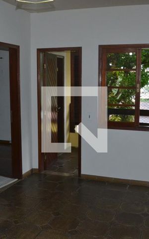 Casa de condomínio à venda com 350m², 5 quartos e 3 vagasSala 3