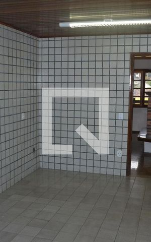 Casa de condomínio à venda com 350m², 5 quartos e 3 vagasCozinha
