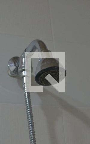 Casa de condomínio à venda com 350m², 5 quartos e 3 vagasDetalhe do Banheiro da Suite