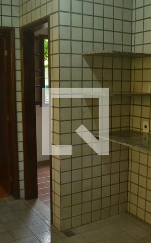 Casa de condomínio à venda com 350m², 5 quartos e 3 vagasÁrea de Serviço