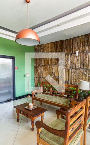Apartamento à venda com 95m², 2 quartos e 1 vaga Apartamento à venda com 95m², 2 quartos e 1 vagaÁrea comum