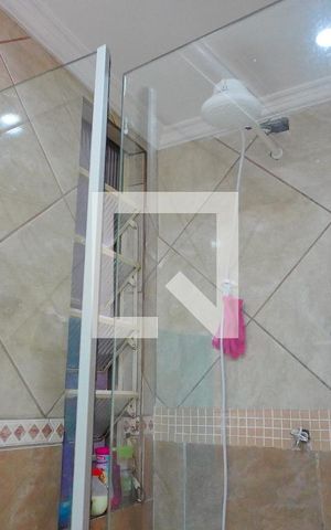 Apartamento à venda com 81m², 3 quartos e sem vagaBanheiro 