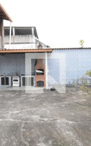 Casa à venda com 301m², 3 quartos e 5 vagasGaragem