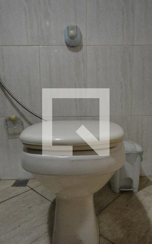 Casa à venda com 301m², 3 quartos e 5 vagasBanheiro da suite 2