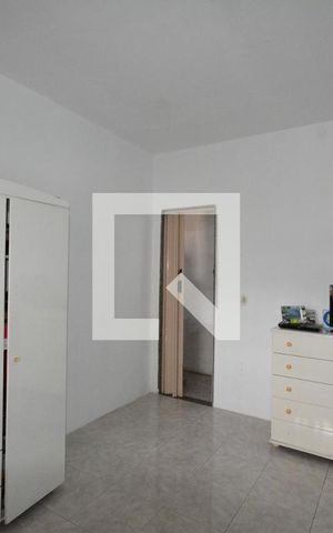 Casa à venda com 301m², 3 quartos e 5 vagasQuarto 2 suite
