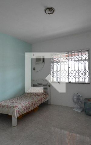 Casa à venda com 301m², 3 quartos e 5 vagasQuarto 2 suite