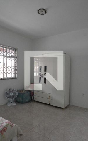Casa à venda com 301m², 3 quartos e 5 vagasQuarto 2 suite