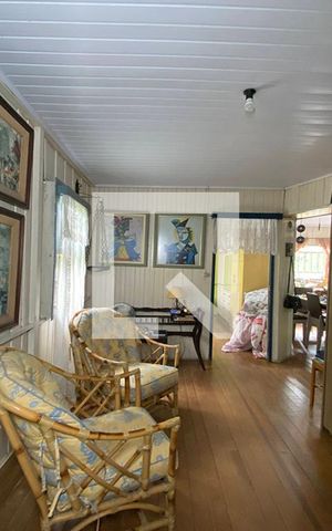 Casa à venda com 120m², 2 quartos e 3 vagasSala 2