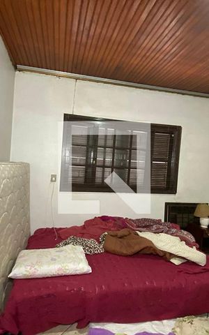 Casa à venda com 140m², 2 quartos e 3 vagasQuarto 1 - Suíte