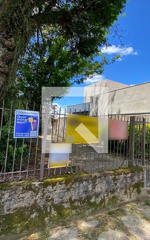 Casa à venda com 140m², 2 quartos e 3 vagasFachada
