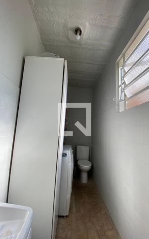 Casa à venda com 190m², 2 quartos e 2 vagasÁrea de Serviço