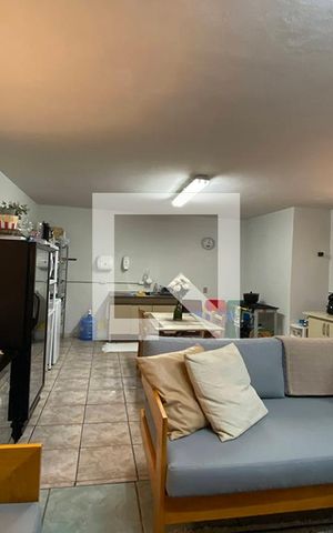 Casa à venda com 190m², 2 quartos e 2 vagasEdícula