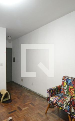 Apartamento à venda com 48m², 1 quarto e sem vagaSala