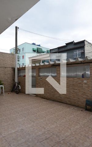 Casa à venda com 300m², 4 quartos e 6 vagasGaragem