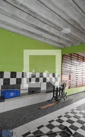 Casa à venda com 300m², 4 quartos e 6 vagasTerraço