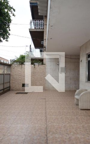 Casa à venda com 300m², 4 quartos e 6 vagasGaragem