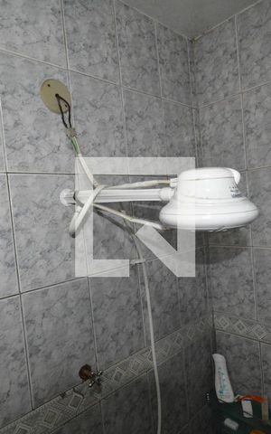 Casa à venda com 300m², 4 quartos e 6 vagasBanheiro