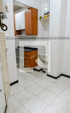 Apartamento à venda com 130m², 3 quartos e 1 vaga Apartamento à venda com 130m², 3 quartos e 1 vagaÁrea de Serviço