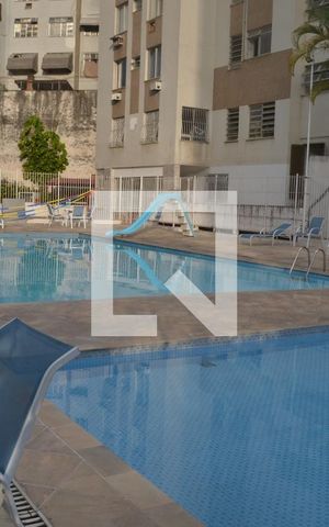 Apartamento para alugar com 78m², 2 quartos e sem vagaÁrea comum - Piscina