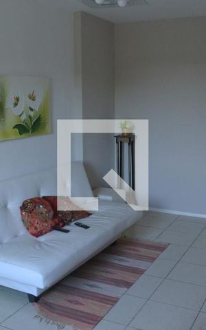 Apartamento para alugar com 78m², 2 quartos e sem vagaSala