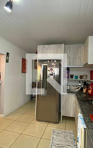 Casa à venda com 140m², 4 quartos e 2 vagasCozinha