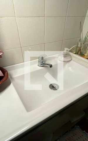 Casa à venda com 140m², 4 quartos e 2 vagasPia do Banheiro Social