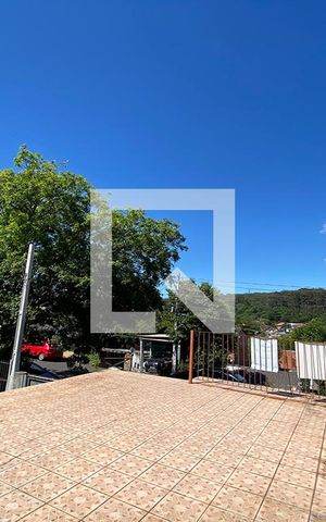 Casa à venda com 140m², 4 quartos e 2 vagasÁrea Externa