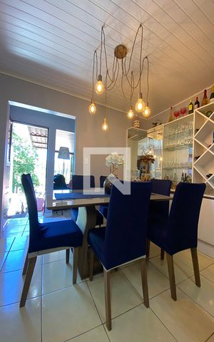 Casa à venda com 140m², 4 quartos e 2 vagasSala de Jantar