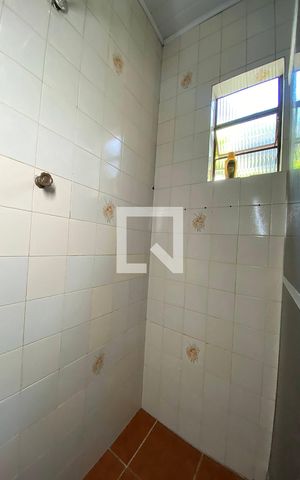 Casa à venda com 140m², 4 quartos e 2 vagasBox do Banheiro Social