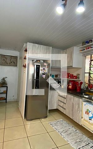Casa à venda com 140m², 4 quartos e 2 vagasCozinha