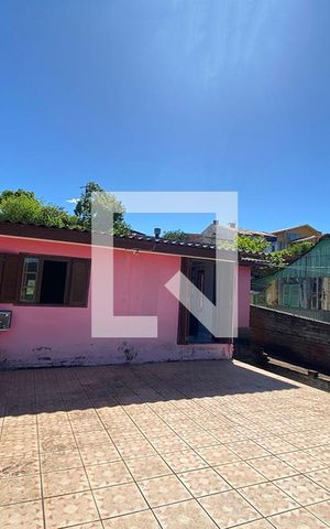 Casa à venda com 140m², 4 quartos e 2 vagasÁrea Externa