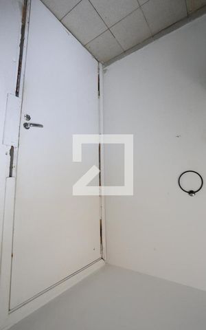 Apartamento à venda com 45m², 2 quartos e sem vagaBanheiro