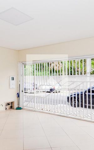 Casa à venda com 130m², 3 quartos e 2 vagasGaragem