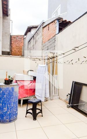 Casa à venda com 130m², 3 quartos e 2 vagasÁrea de Serviço