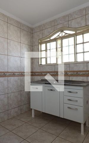 Casa para alugar com 50m², 2 quartos e sem vagaCozinha