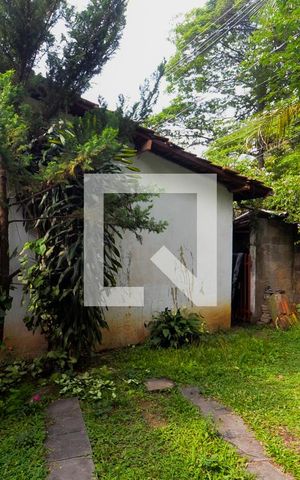 Casa à venda com 476m², 2 quartos e 3 vagasGaragem