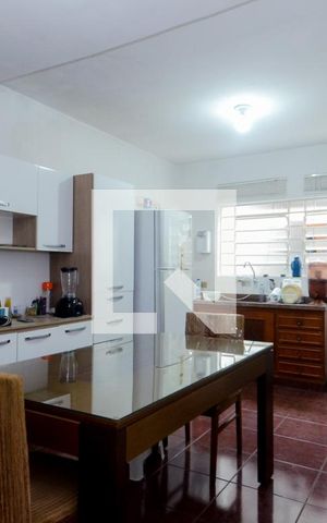 Casa à venda com 476m², 2 quartos e 3 vagasCozinha