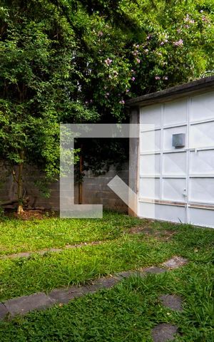 Casa à venda com 476m², 2 quartos e 3 vagasGaragem