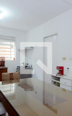 Casa à venda com 476m², 2 quartos e 3 vagasCozinha
