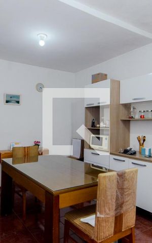 Casa à venda com 476m², 2 quartos e 3 vagasCozinha