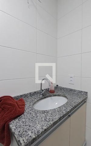 Apartamento à venda com 58m², 2 quartos e 1 vaga Apartamento à venda com 58m², 2 quartos e 1 vagaBanheiro da Suíte