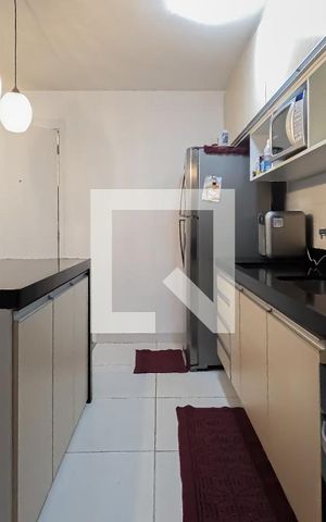 Apartamento à venda com 58m², 2 quartos e 1 vaga Apartamento à venda com 58m², 2 quartos e 1 vagaCozinha e Área de Serviço