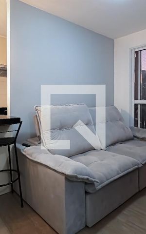 Apartamento à venda com 58m², 2 quartos e 1 vaga Apartamento à venda com 58m², 2 quartos e 1 vagaSala