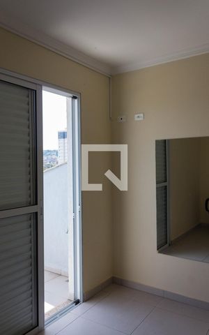 Casa à venda com 350m², 6 quartos e 4 vagas Casa à venda com 350m², 6 quartos e 4 vagasSuíte 4