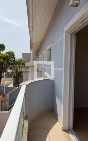 Casa à venda com 350m², 6 quartos e 4 vagas Casa à venda com 350m², 6 quartos e 4 vagasVaranda da suíte 1